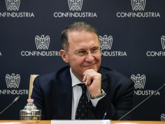 Un pasticcio sulla Russia che accentua le polemiche